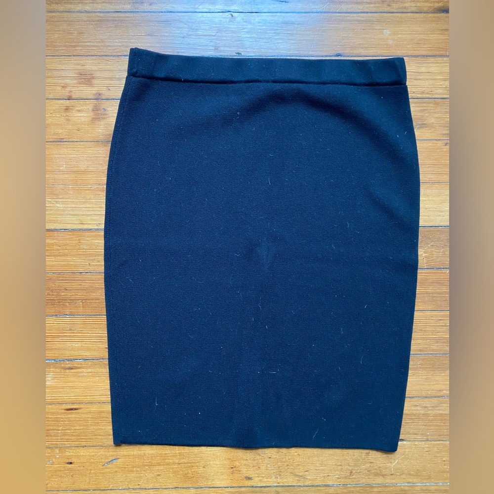 H&M black skirts 2X